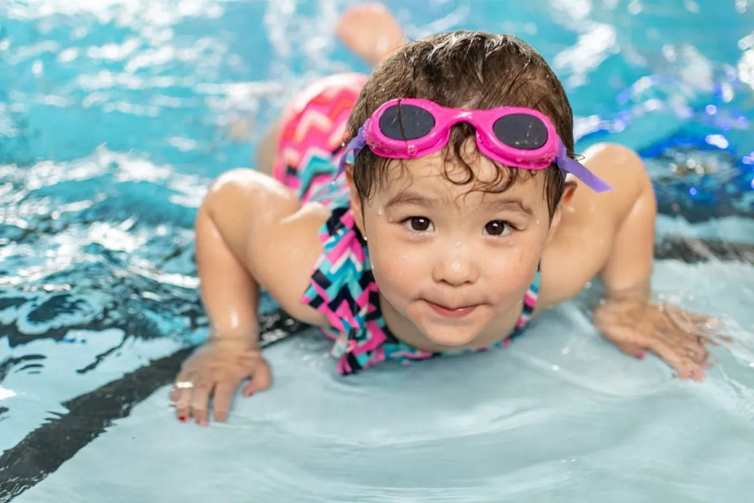 Are Newborn Sunglasses with Straps Safer for Your Baby?