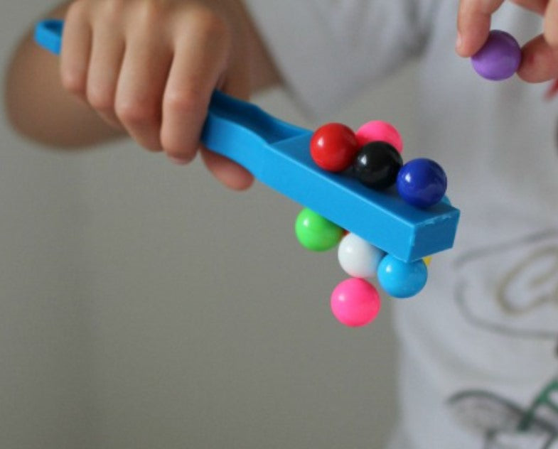 LEARN ABOUT HAVING A POSITIVE ATTITUDE {MAGNET ACTIVITY FOR KIDS}