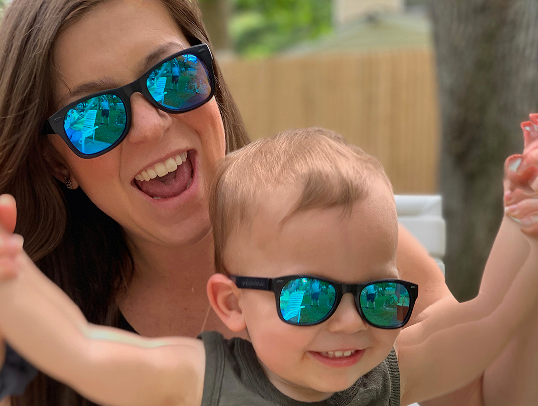 Meilleures lunettes de soleil pour bébé Boston Globe Feature !