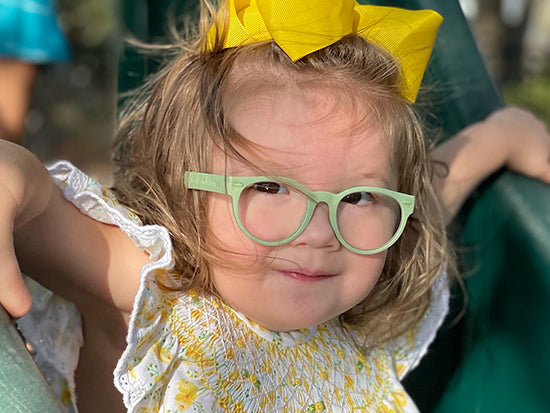 Obtenir la première paire de lunettes de vue pour votre tout-petit