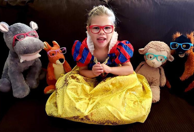 How to Choose the Correct Size Glasses for a Child Before Buying Online