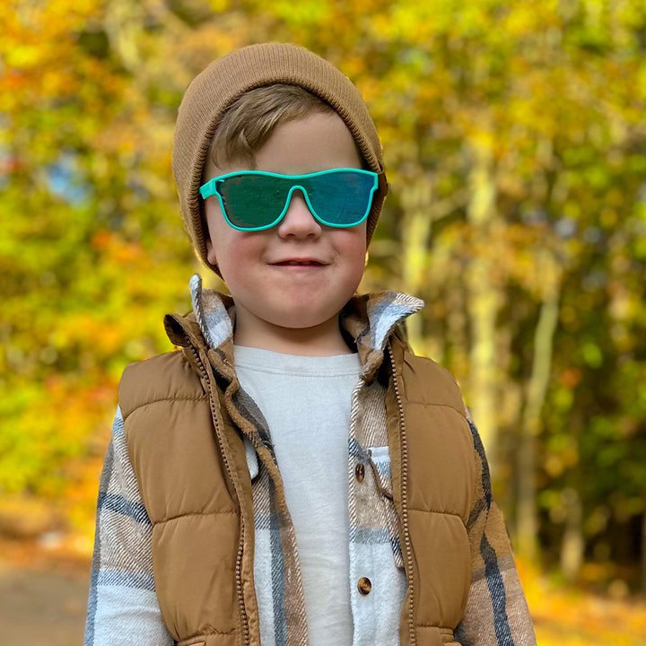 Bouclier scientifique étrange | Enfant en bas âge