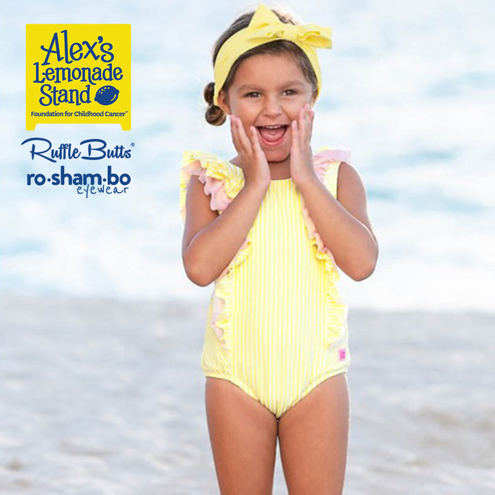 RuffleButts Filles Seersucker One Piece avec lunettes de soleil jaunes Roshambo